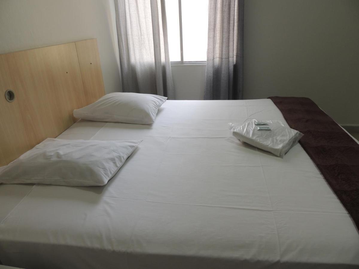 Hotel Ourinhos - Centro De Sao Paulo - Proximo 25 De Marco E Bras Esterno foto