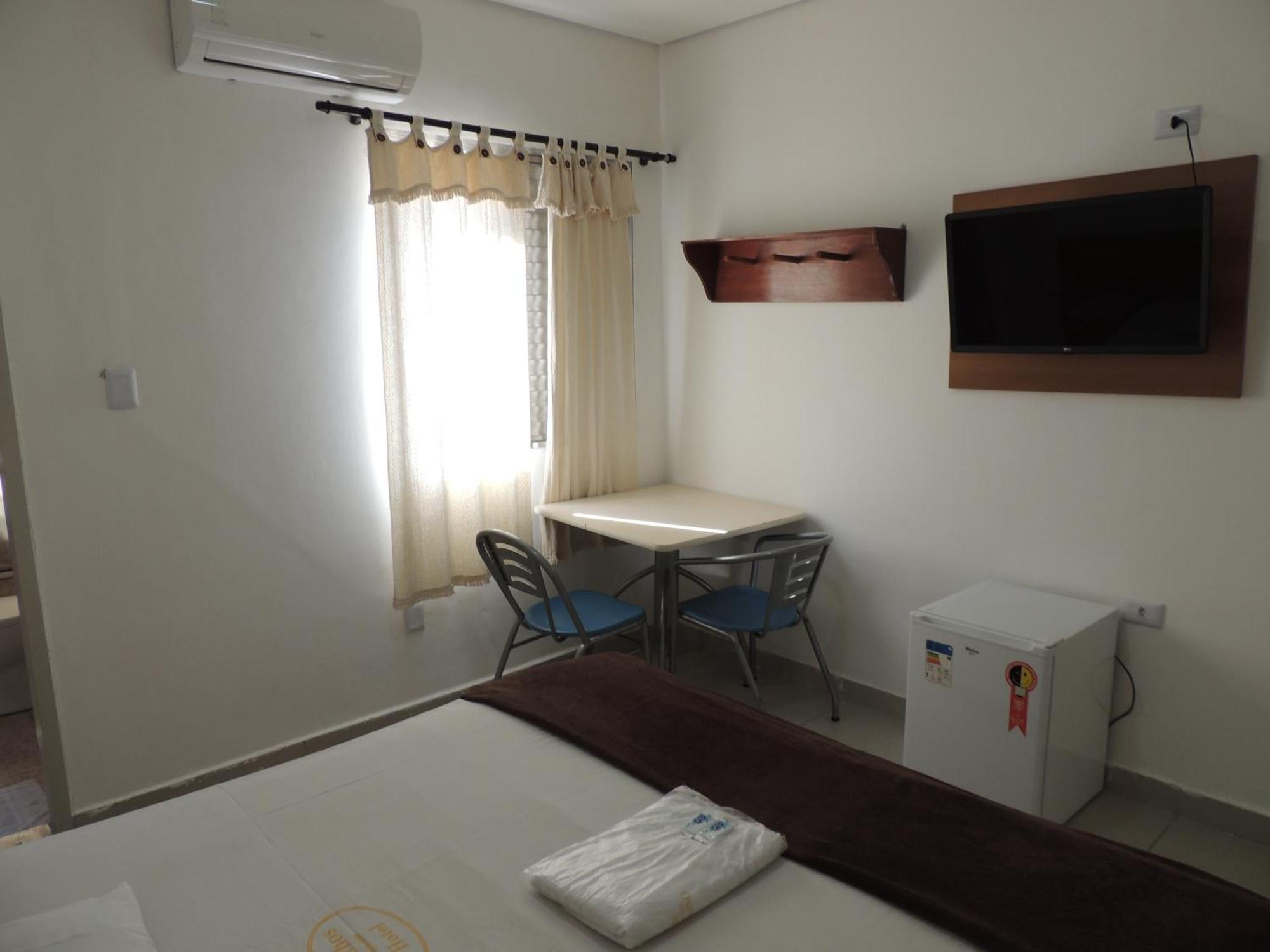 Hotel Ourinhos - Centro De Sao Paulo - Proximo 25 De Marco E Bras Esterno foto